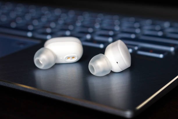 Discover Airdots Readmi earbuds: explore design, sound quality, battery life, connectivity, and expert tips to get the best performance from your device.